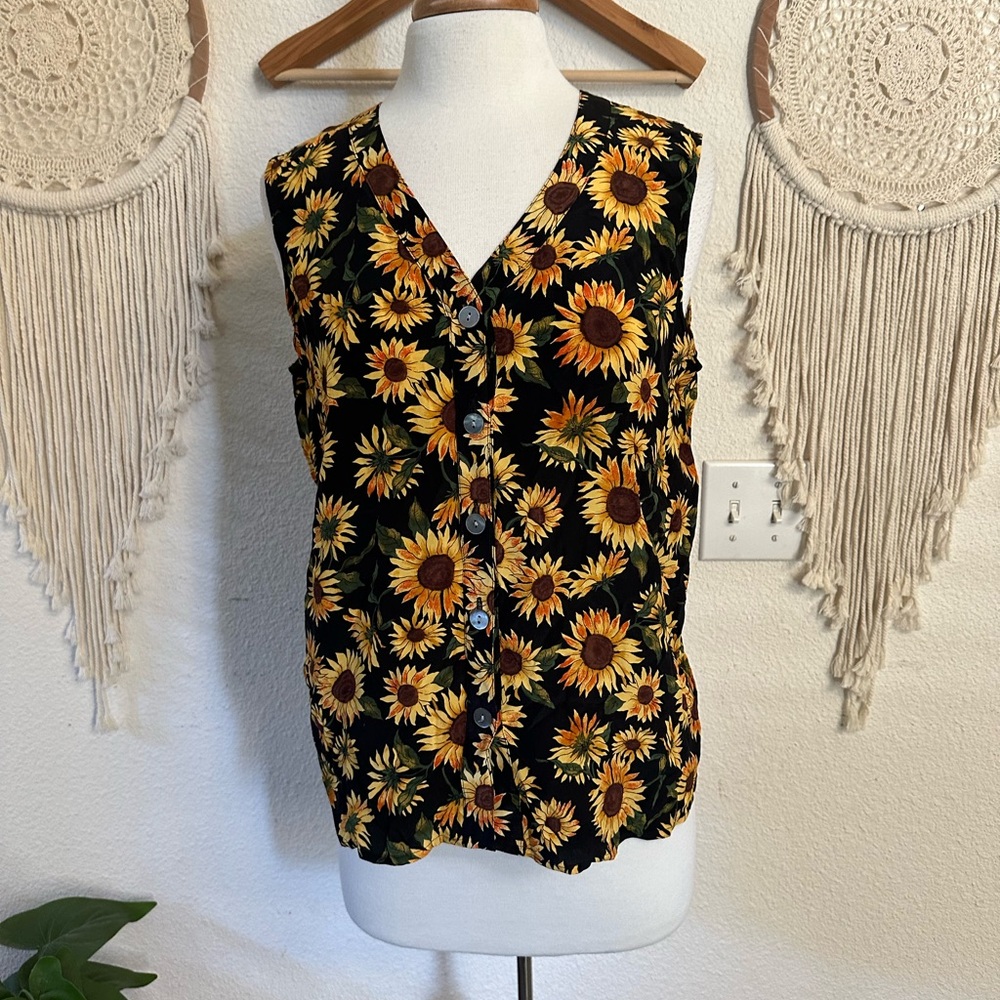 Saks fifth avenue silk sunflower print sleeveless top medium